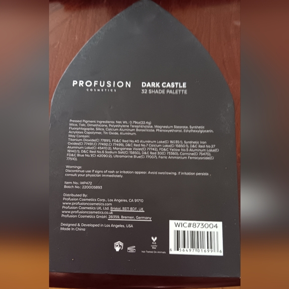 Profusion Dark Castle 32 Shade Palette - Picture 6 of 6